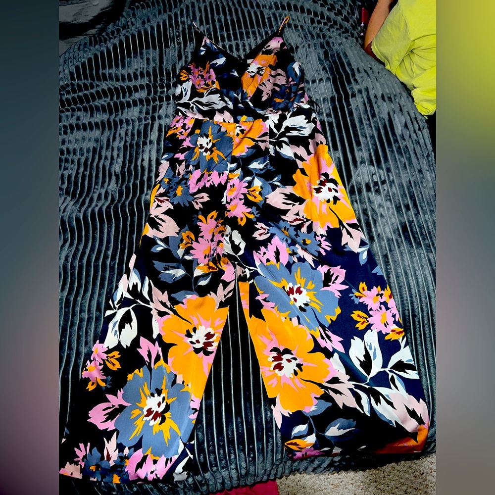 Flower print romper